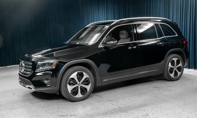 used 2025 Mercedes-Benz GLB 250 car, priced at $42,994