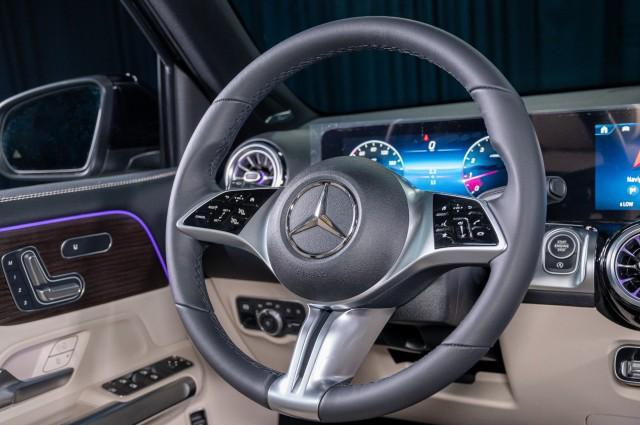 used 2025 Mercedes-Benz GLB 250 car, priced at $42,994