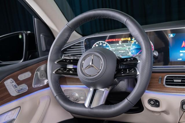 new 2025 Mercedes-Benz GLS 450 car, priced at $101,380