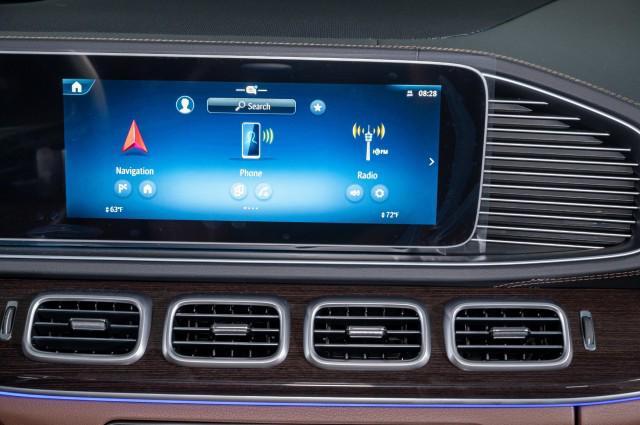 new 2025 Mercedes-Benz GLS 450 car, priced at $98,165