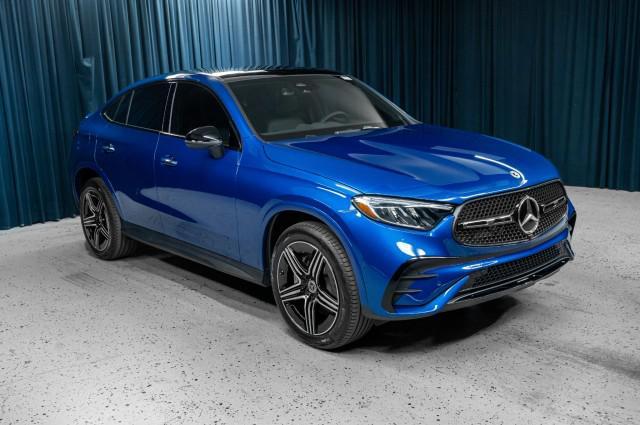 new 2025 Mercedes-Benz GLC 300 car, priced at $68,515