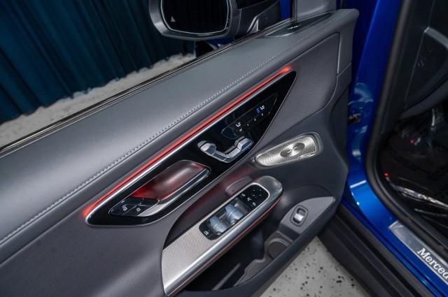 new 2025 Mercedes-Benz GLC 300 car, priced at $68,515