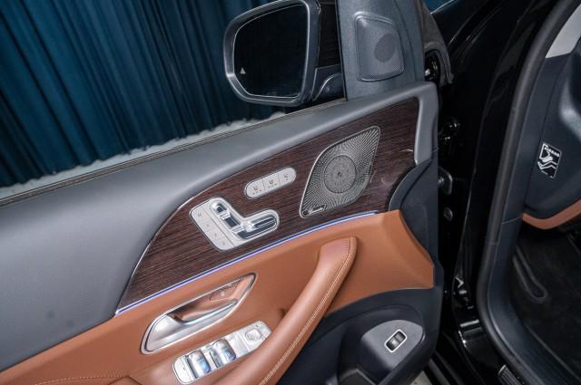 new 2025 Mercedes-Benz GLS 450 car, priced at $98,165