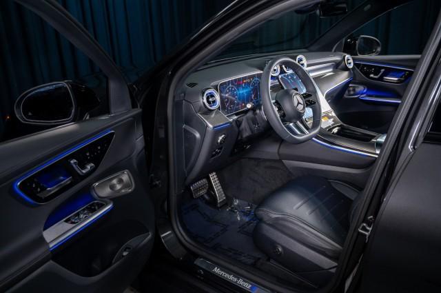 new 2025 Mercedes-Benz GLC 300 car, priced at $61,765
