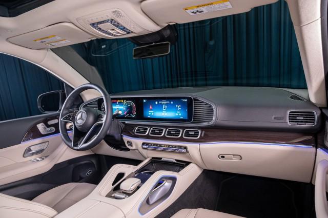 new 2026 Mercedes-Benz GLS 450 car, priced at $91,705