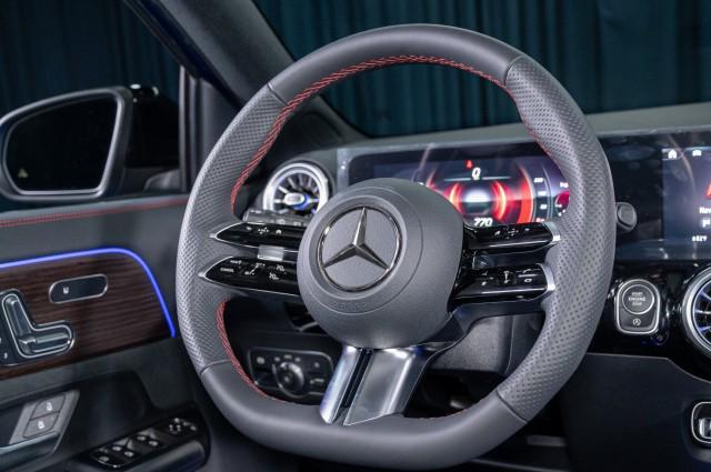 new 2025 Mercedes-Benz GLA 250 car, priced at $52,895