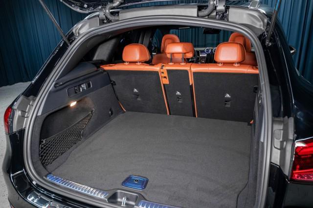 new 2025 Mercedes-Benz GLC 300 car, priced at $55,025