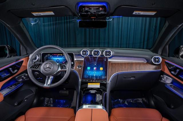 new 2025 Mercedes-Benz GLC 300 car, priced at $55,025