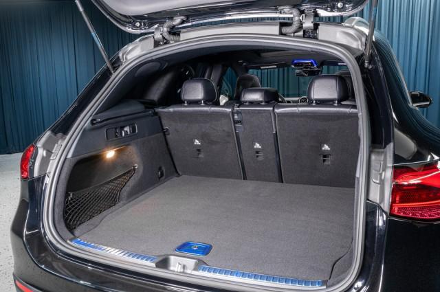 new 2025 Mercedes-Benz GLC 300 car, priced at $54,535