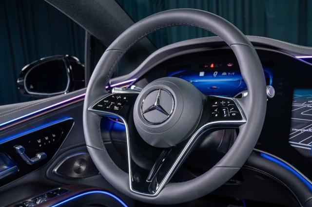 new 2024 Mercedes-Benz EQS 450 car, priced at $110,845