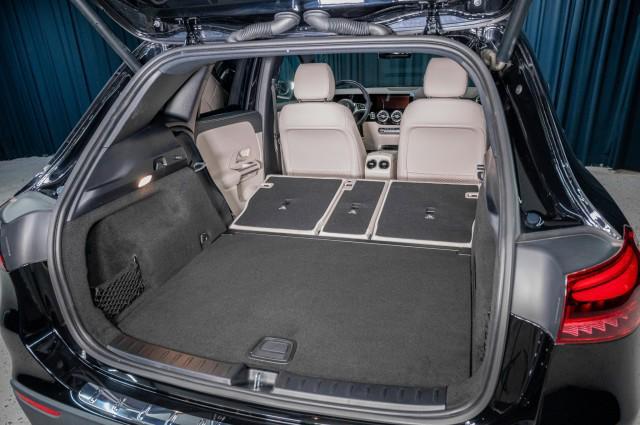 used 2025 Mercedes-Benz GLA 250 car, priced at $36,994