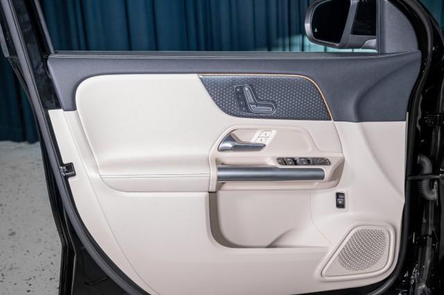 used 2025 Mercedes-Benz GLA 250 car, priced at $36,994