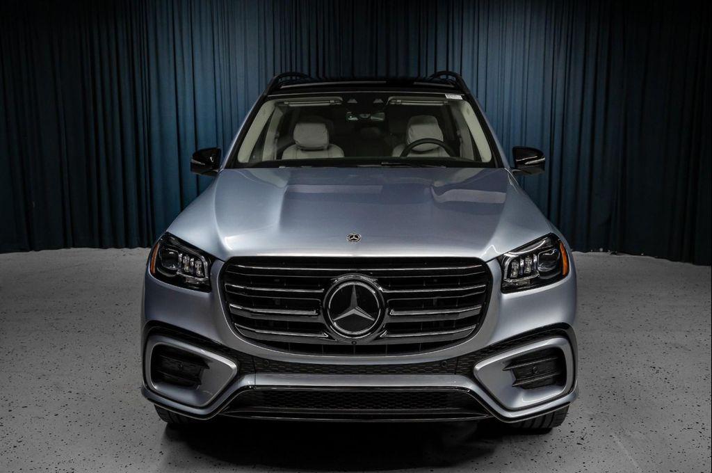 new 2026 Mercedes-Benz GLS 580 car, priced at $129,400