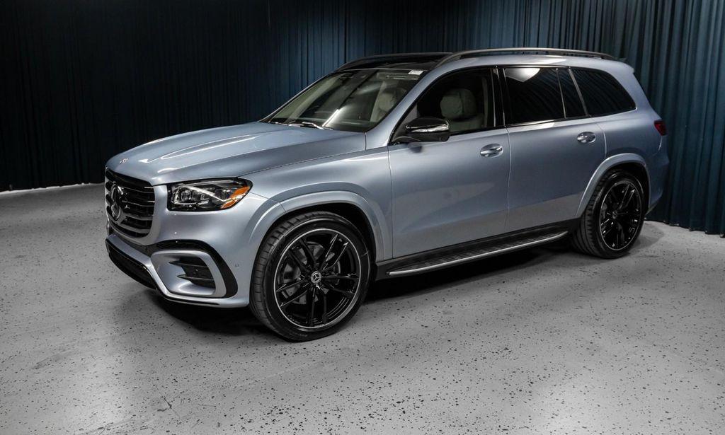 new 2026 Mercedes-Benz GLS 580 car, priced at $129,400