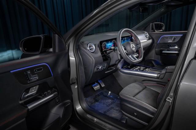 used 2025 Mercedes-Benz GLA 250 car, priced at $42,994