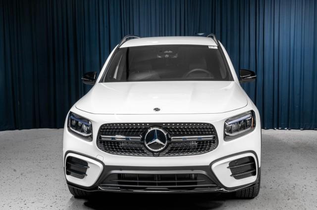 new 2025 Mercedes-Benz GLB 250 car, priced at $52,400