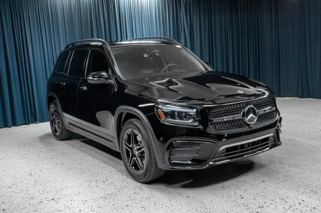 new 2024 Mercedes-Benz GLB 250 car, priced at $49,595