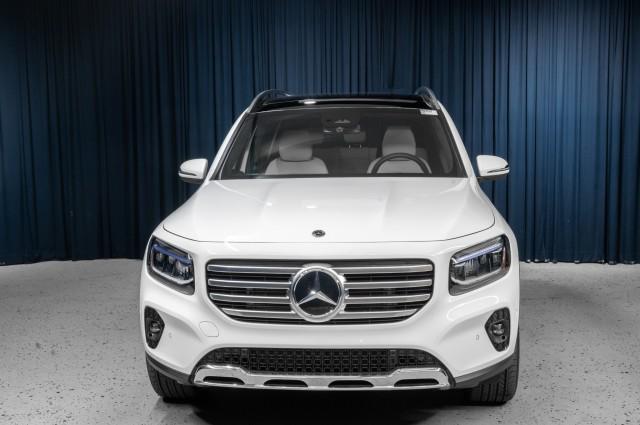 new 2025 Mercedes-Benz GLB 250 car, priced at $51,020