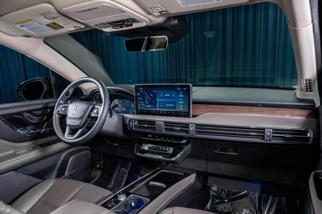 used 2023 Lincoln Corsair car, priced at $36,994