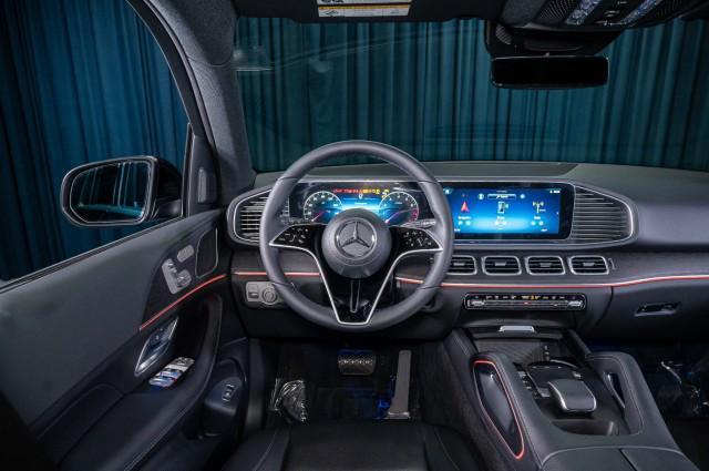 new 2025 Mercedes-Benz GLE 350 car, priced at $69,625