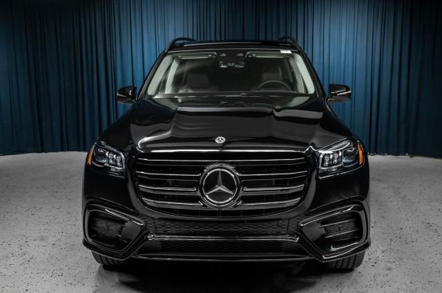 new 2025 Mercedes-Benz GLS 450 car, priced at $98,165