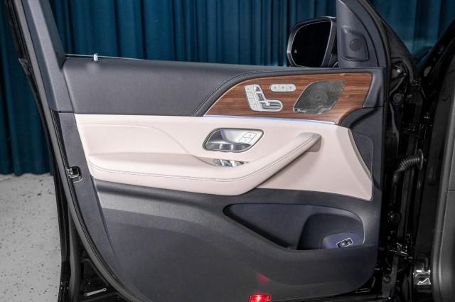 new 2025 Mercedes-Benz GLS 450 car, priced at $96,825