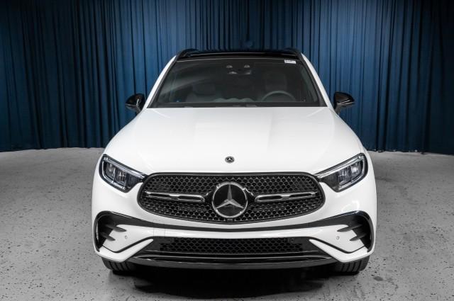 new 2025 Mercedes-Benz GLC 350e car, priced at $71,225