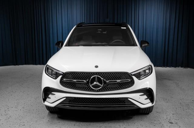 new 2025 Mercedes-Benz GLC 350e car, priced at $71,525