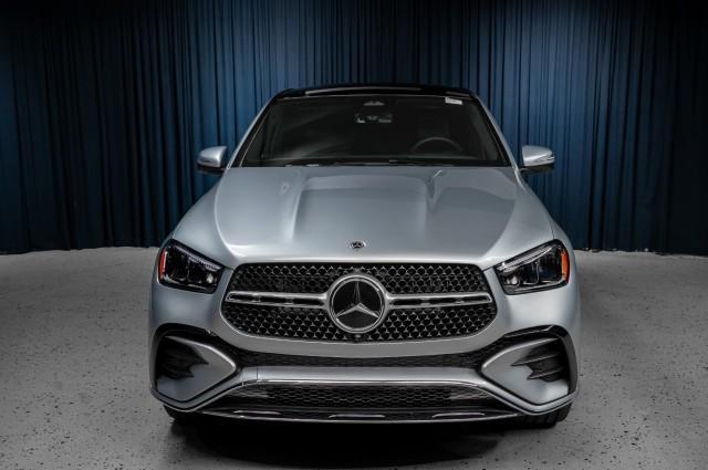 new 2025 Mercedes-Benz GLE 450 car, priced at $80,060