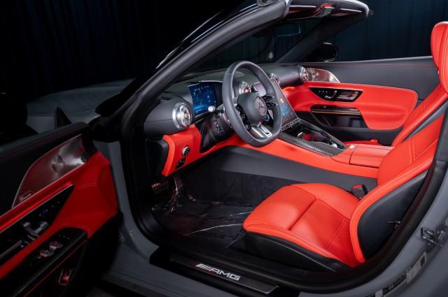 new 2026 Mercedes-Benz AMG SL 43 car, priced at $122,930