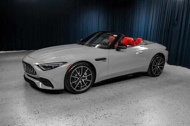 new 2026 Mercedes-Benz AMG SL 43 car, priced at $122,930