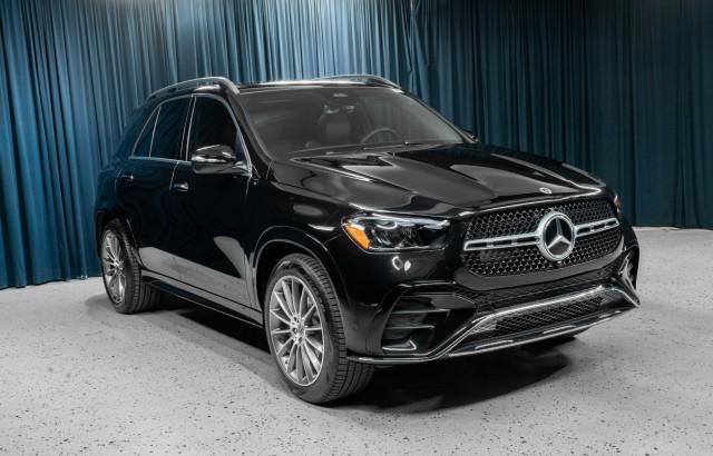 new 2025 Mercedes-Benz GLE 450 car, priced at $81,395