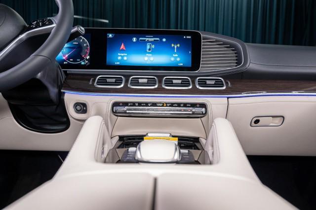 new 2025 Mercedes-Benz GLE 450 car, priced at $86,685