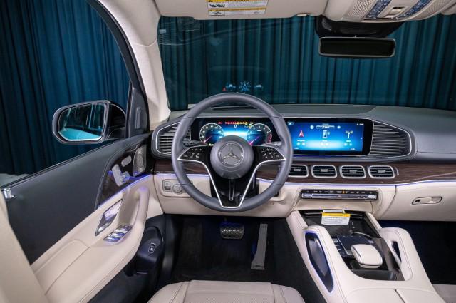 new 2025 Mercedes-Benz GLE 450 car, priced at $86,685