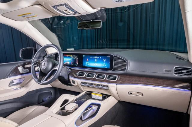 new 2025 Mercedes-Benz GLE 450 car, priced at $86,685