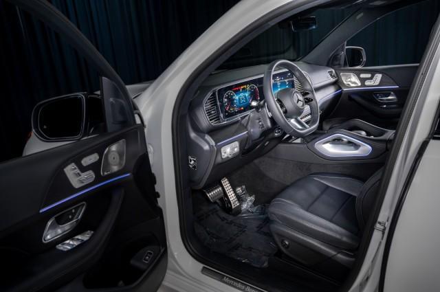 new 2025 Mercedes-Benz GLS 450 car, priced at $97,325