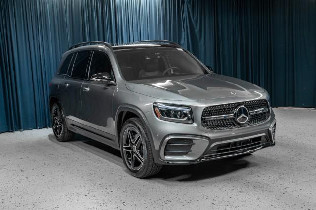 new 2024 Mercedes-Benz GLB 250 car, priced at $55,950