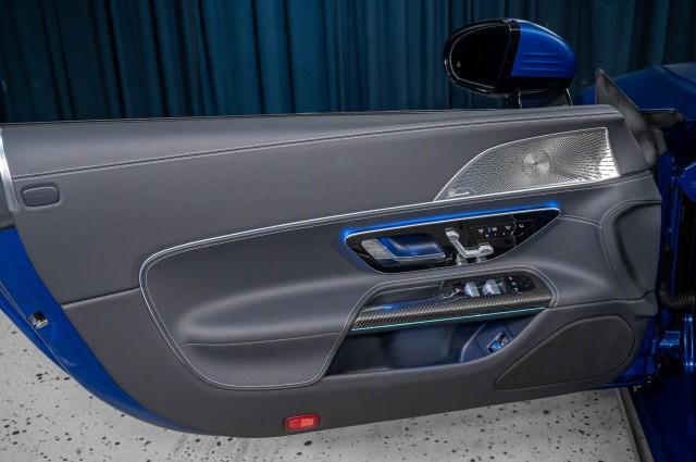 new 2025 Mercedes-Benz AMG SL 55 car, priced at $169,580