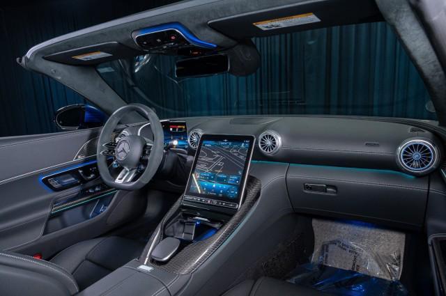 new 2025 Mercedes-Benz AMG SL 55 car, priced at $169,580