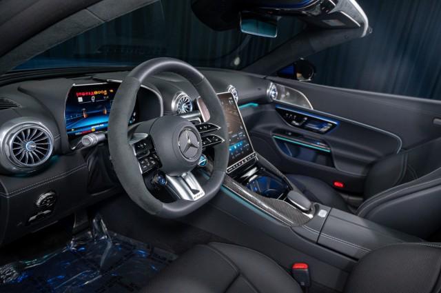 new 2025 Mercedes-Benz AMG SL 55 car, priced at $169,580