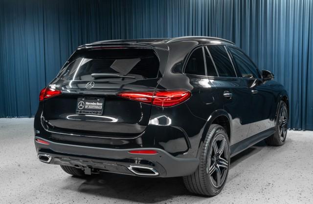 new 2024 Mercedes-Benz GLC 300 car, priced at $58,595