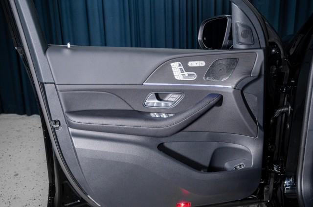 new 2025 Mercedes-Benz GLE 350 car, priced at $71,000