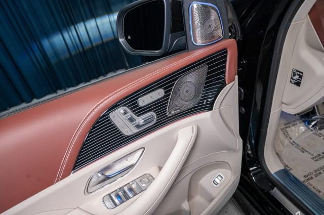 new 2025 Mercedes-Benz Maybach GLS 600 car, priced at $193,995