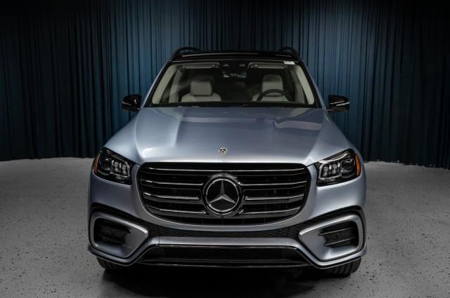 new 2026 Mercedes-Benz GLS 450 car, priced at $105,940