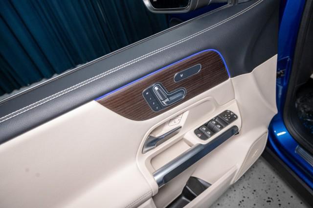 new 2025 Mercedes-Benz GLB 250 car, priced at $50,895