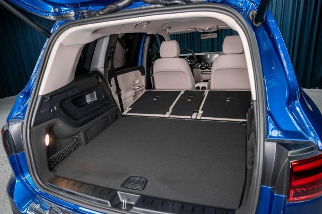 new 2025 Mercedes-Benz GLB 250 car, priced at $50,895