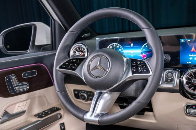 new 2025 Mercedes-Benz GLB 250 car, priced at $49,565