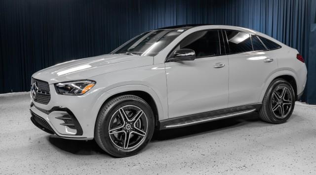 new 2025 Mercedes-Benz GLE 450 car, priced at $85,935