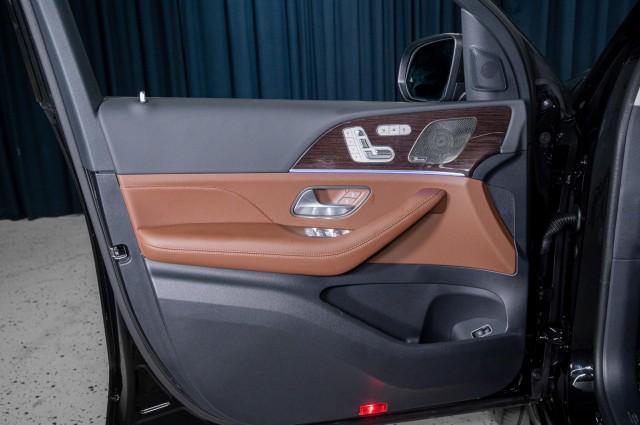 new 2025 Mercedes-Benz GLS 450 car, priced at $98,850