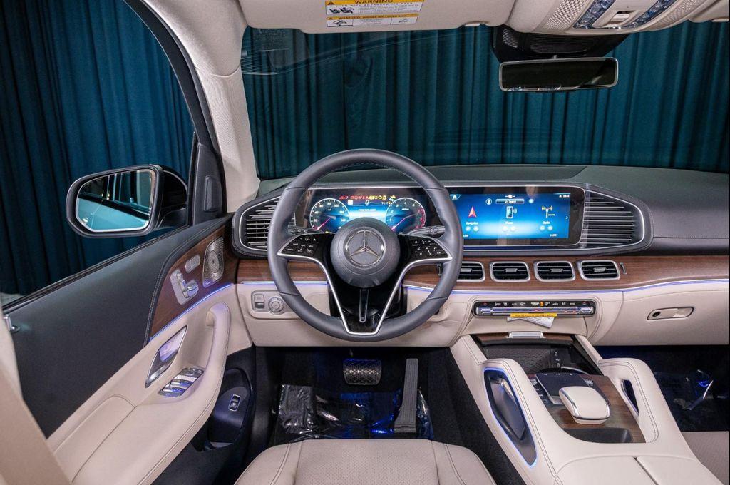 new 2026 Mercedes-Benz GLE 450 car, priced at $84,085